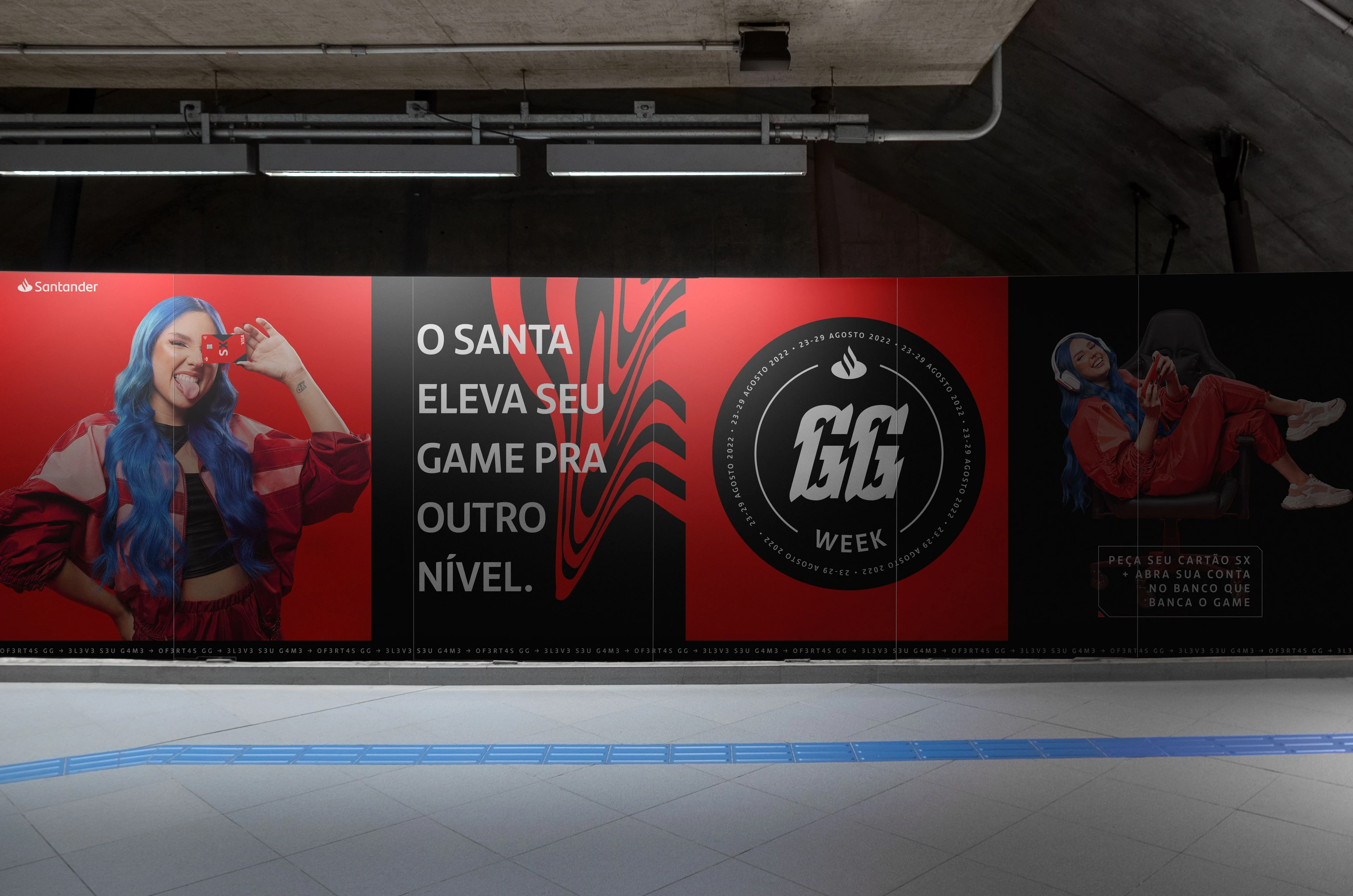 O Santa eleva seu game pra outro nível — metro station takeover